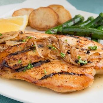 Ayam Merica Hitam Bawang Bombay