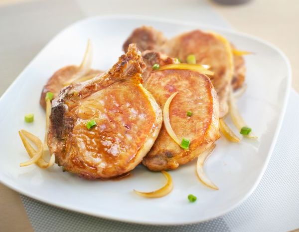 Tumisan Babi dengan Bawang