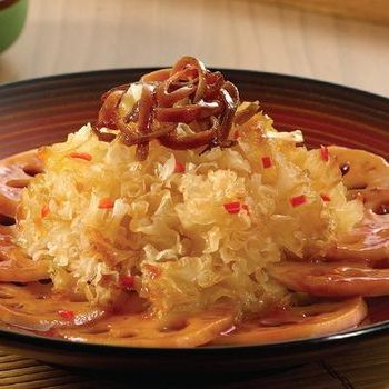 Akar Teratai dan Salad JamurAkar Teratai dan Salad Jamur