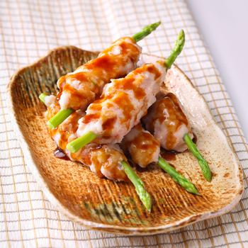 Asparagus Gulung Saus Tiram