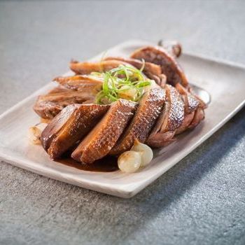 Bebek rebus Saus Chu Hou