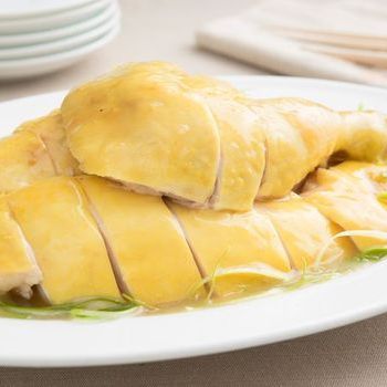 Ayam Bawang Putih dengan Minyak Daun Bawang