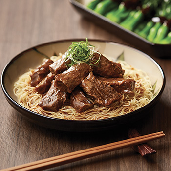 牛肩バラ肉の煮込み餡かけ卵麺