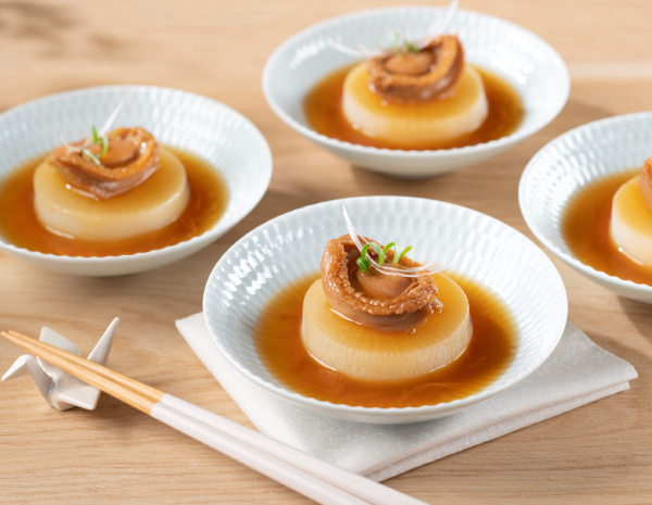 Daikon Nimono with Abalone 