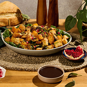 A panzanella salad recipe made for the autumn season.