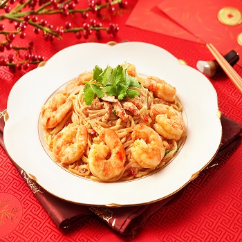 Braised Prawns, Crab meat and E-fu Noodles in Oyster Sauce