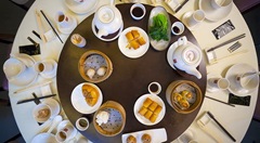 Chinese table manner