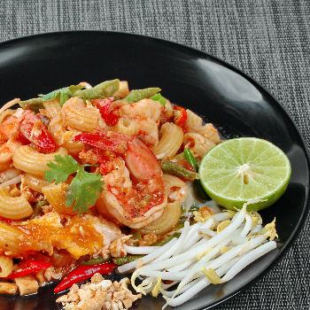 Spicy Shrimp Pad Thai