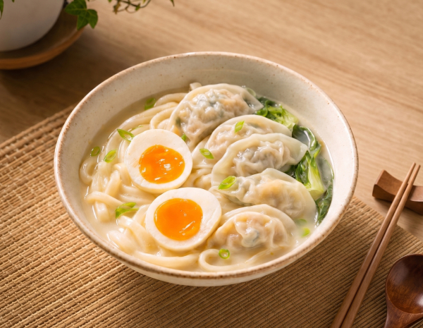HK_Recipe_600_Japanese Style Pork Bone Soup Udon with dumpling