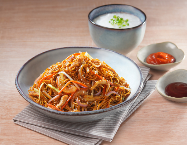 Fry noodle with string meat in Soy Sauce