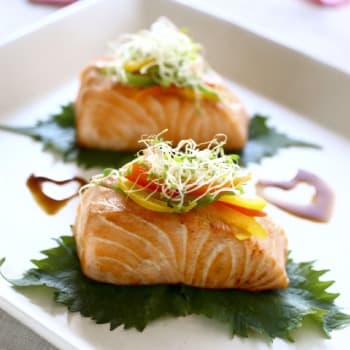 HK_recipe_350_香煎繽紛三文魚