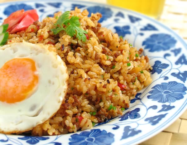 エスニック炒飯