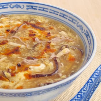 辛くて酸っぱいスープ