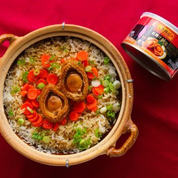 紅燒汁至尊鮑魚煲仔飯