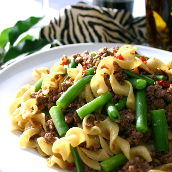Recipe Beef Egg Noodles with Green Beans