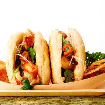 Recipe Chinese Buns with Sliced Pork Belly