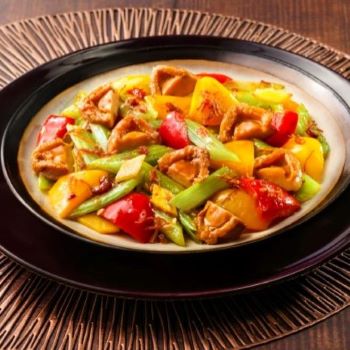 Recipe Stir-fried Abalone with Celery in XO Sauce S