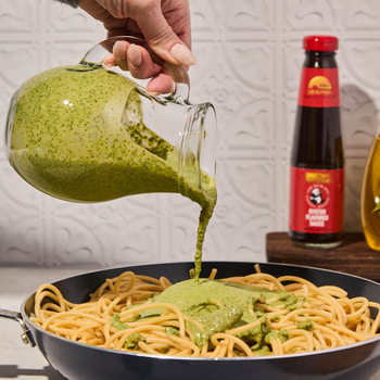 A tallarines verdes recipe for Peruvian style green pasta with Lee Kum Kee oyster sauce.