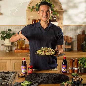 A wrapped cabbage dumplings recipe by Chef Charles Chen.